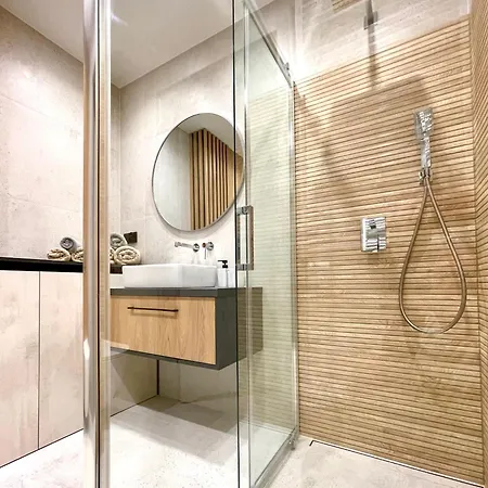 Bajeczny Nad Jeziorem Drweckiem Royal Aparts Apartment Ostroda